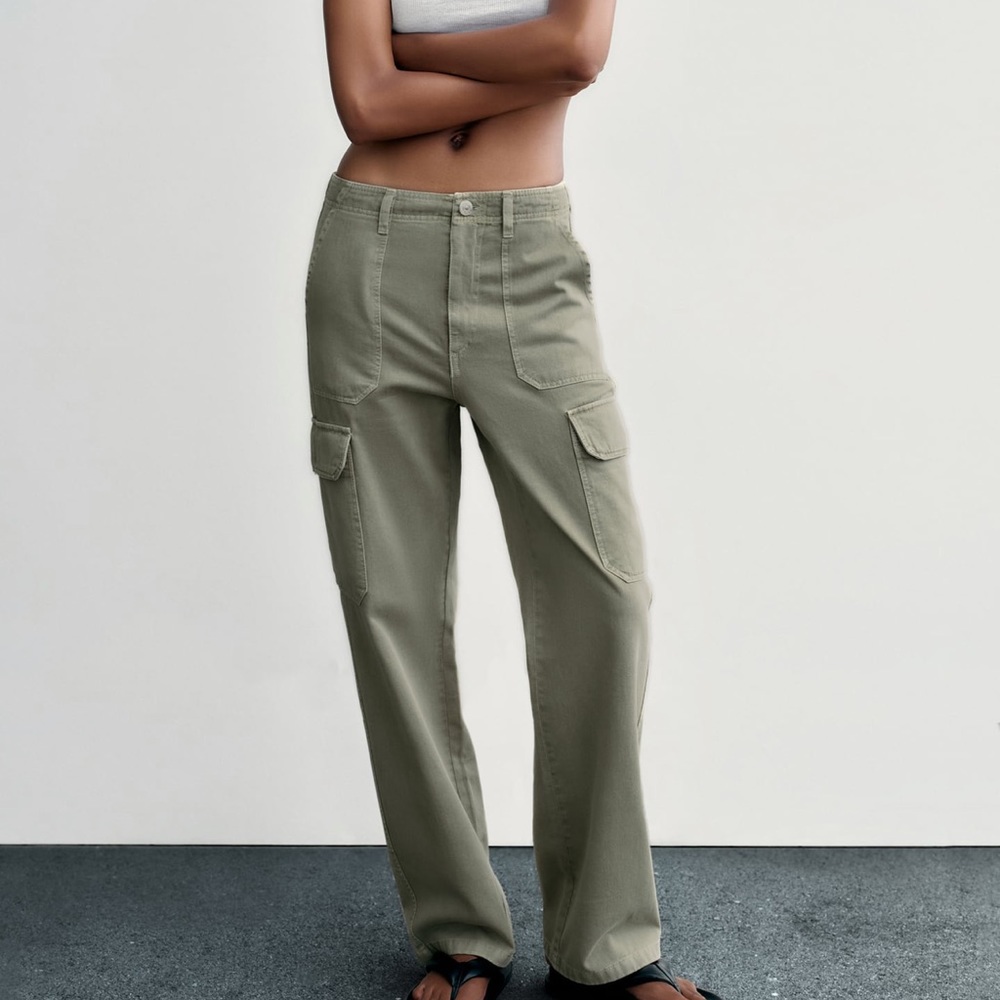 Zara Straight Leg Cargo Pant Light Green
